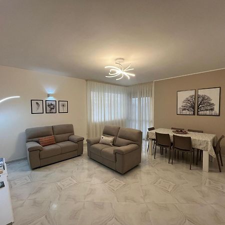 레체 A Casa Di Chiara 아파트 외부 사진